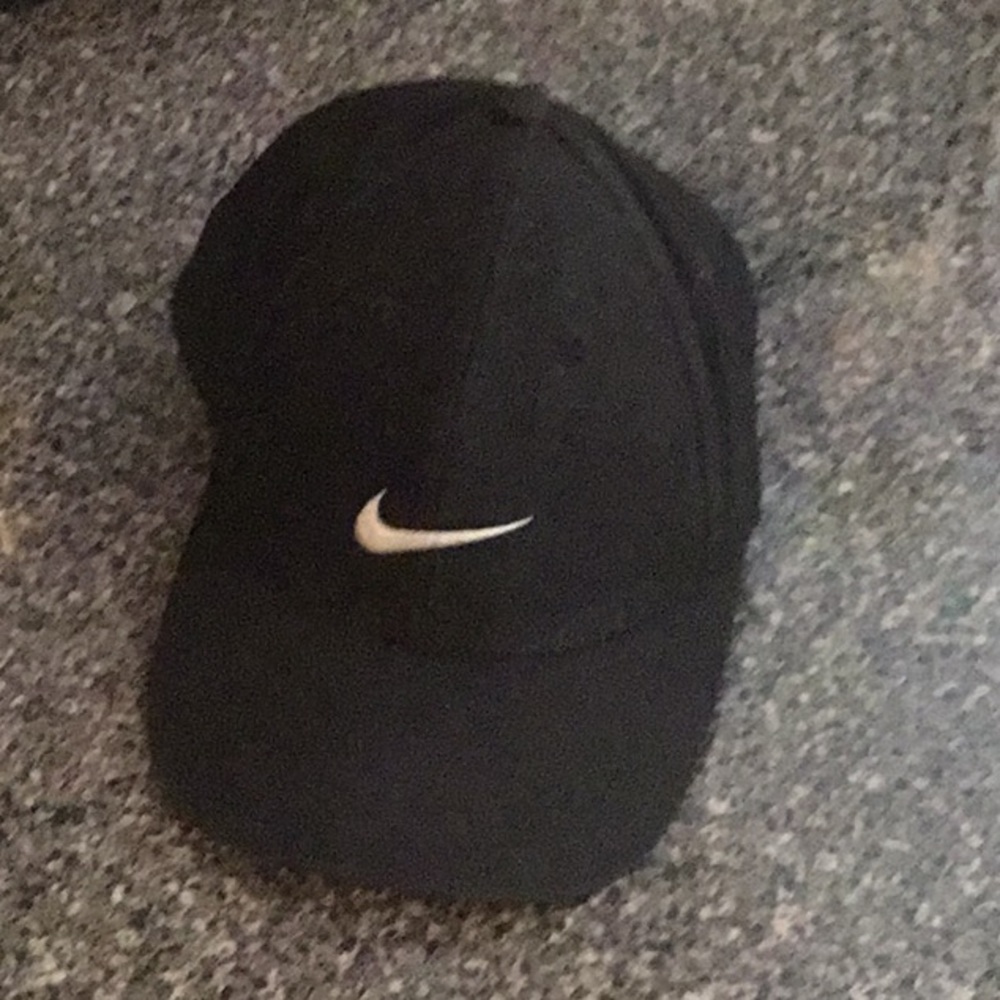 Baseball cap